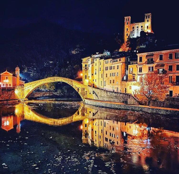Giorgio'S Inn Dolceacqua Extérieur photo